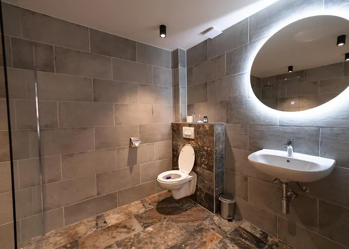 雷利餐馆及酒店 酒店