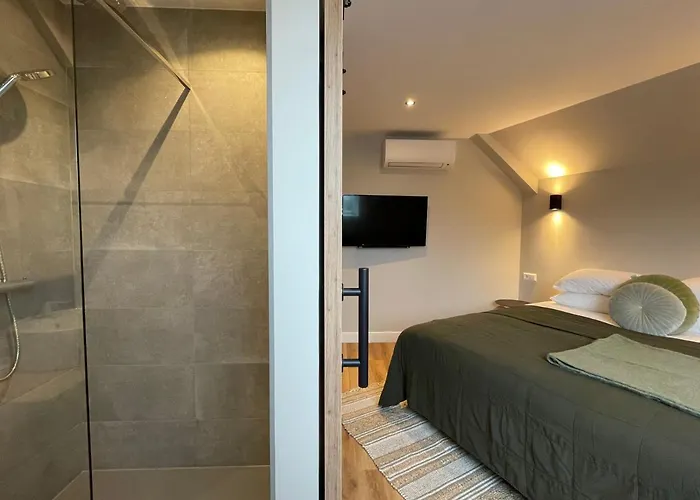 雷利餐馆及酒店